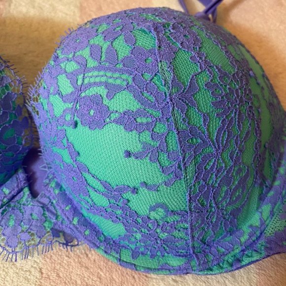 VS Seafoam Very Sexy Eyelash Lace Push Up Bra - Picture 3 of 8